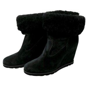 UGG~Kyra Wedge~BLACK SUEDE & SHEARLING WOMEN'S BOOTS Size 9.5. NEAR NEW